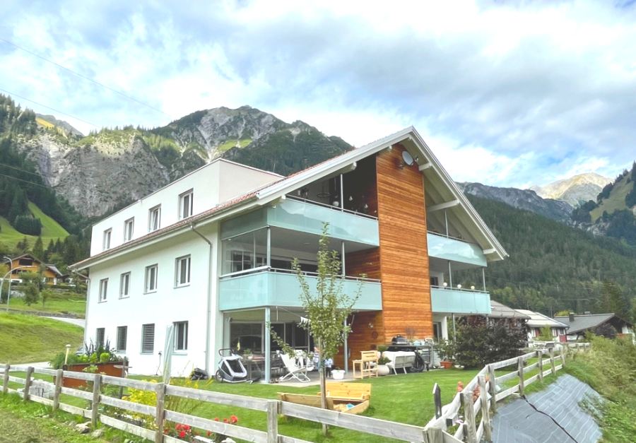 Ideale 4-Zimmer-Dachwohnung - Wald a. Arlberg - 4-Zimmer-Dachwohnung
