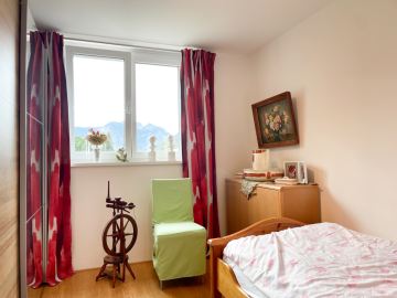 Ideale 4-Zimmer-Dachwohnung - Wald a. Arlberg - Schlafzimmer