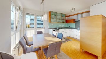 Sonnendurchflutete 3-Zimmer-Wohnung – ideal für Singles und Junge Paare, 6890 Lustenau